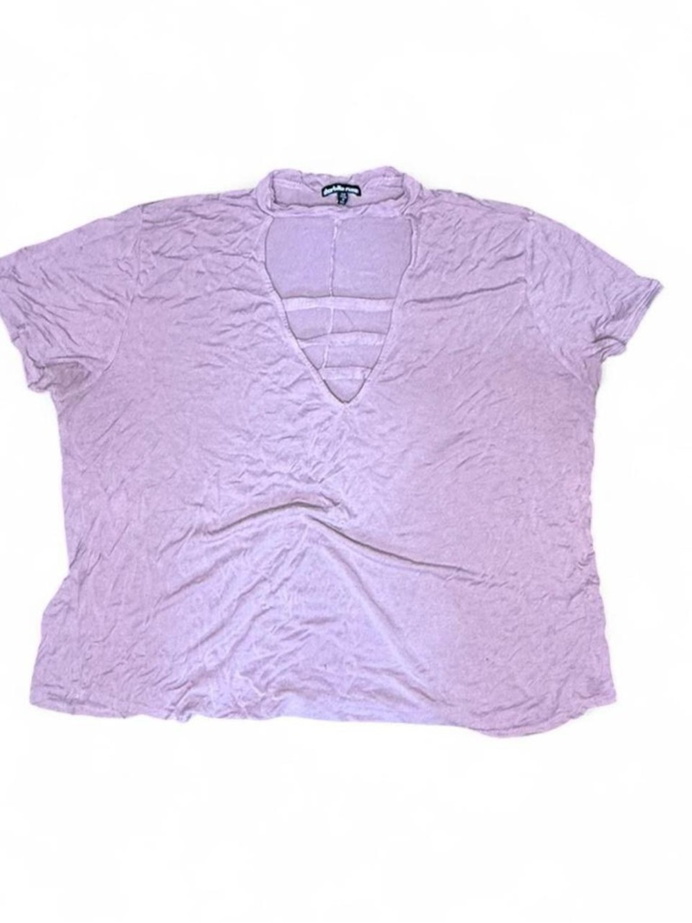 Charlotte Russe Mauve V-Neck Short Sleeve Tee with Ladder Design